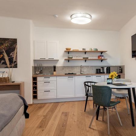 Apartments Galumbo - Bleiben & Geniessen Ильмиц Экстерьер фото